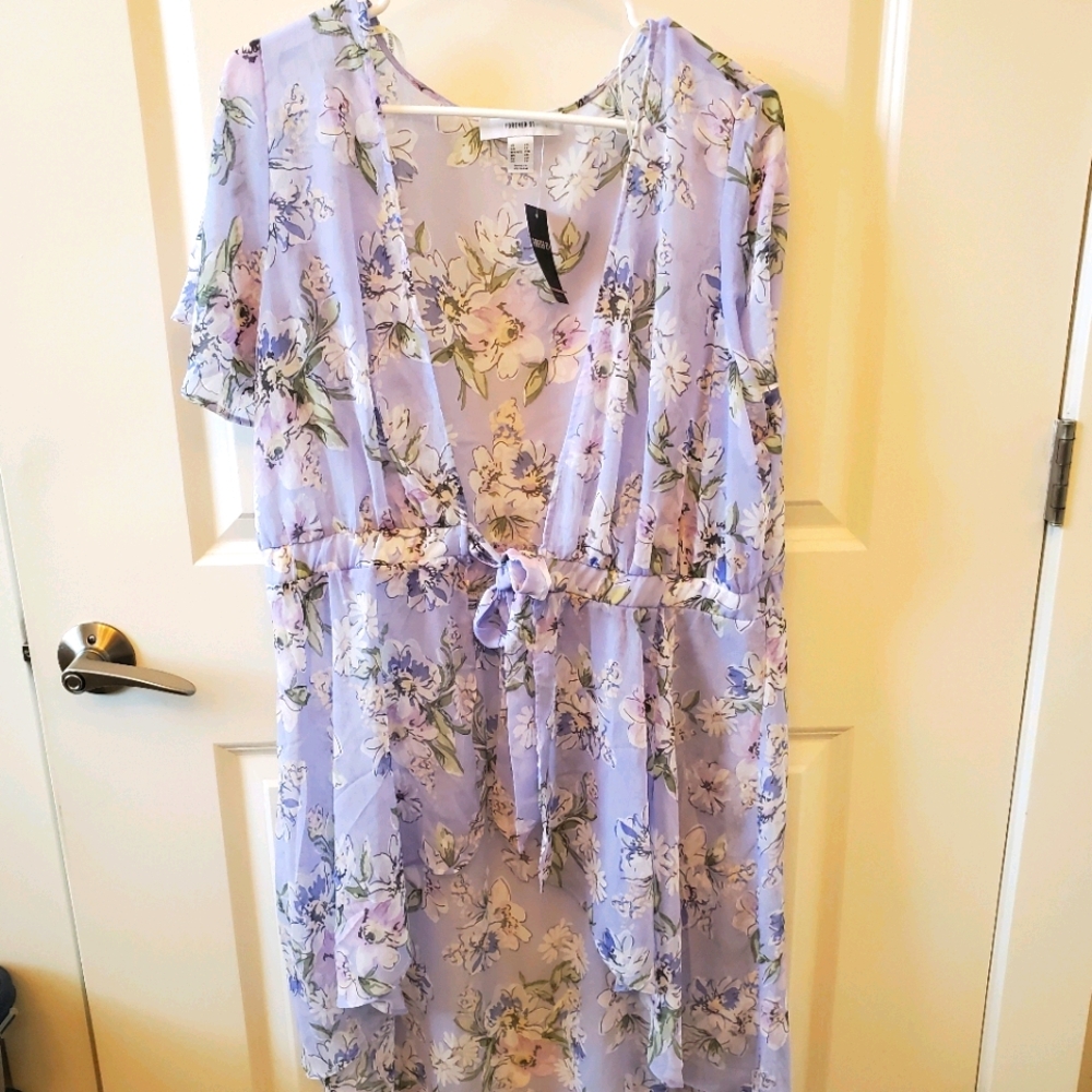 NWT Hi Lo sheer floral top